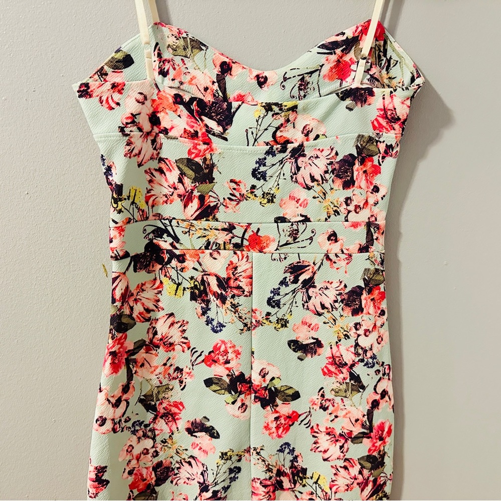 Floral Dress - Picture 5 of 8